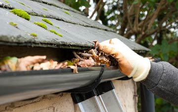 gutter cleaning Scethrog, Powys